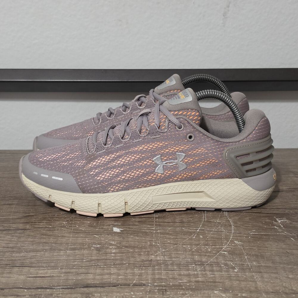 Under Armour Charge Rogue Women's Athletic Running Shoes Sneakers Size 9 Gray